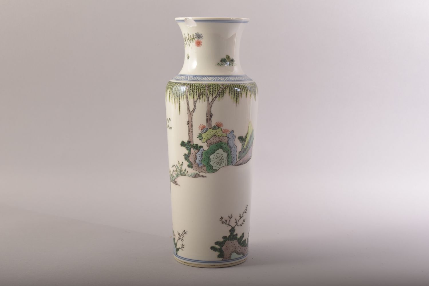 A CHINESE FAMILLE VERTE TALL PORCELAIN VASE, decorated with figures, mark to base, 29.5cm high. - Image 2 of 7