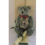 Steiff Harrods limited edition Victorian musical bear 1652/2000 plays 'The thieving magpie' H 40