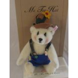 Steiff Mr Top hat clown, white, limited edition 495/1500 H 25 cm complete with box and certificate