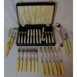 Cased silver plate fruit knives & forks (handle broken), 6 silver plate fish knives & forks etc