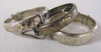 3 silver bangles - Birmingham 1964, 1973 & Chester 1959, total weight 2.16 ozt / 67 g