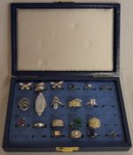 Jewellery box containing 20 silver rings