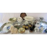 Quantity of assorted ceramics inc Royal Doulton, Wedgwood, Alvingham and Shelley (2 boxes)