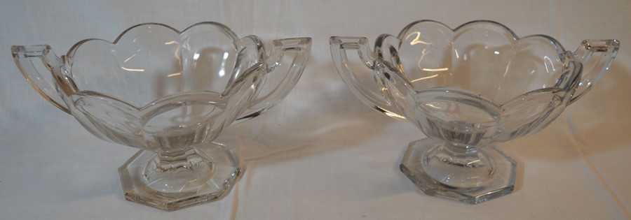 Pair of Art Deco Davidson Chippendale style fruit bowls Ht 15cm W 32cm inc handles