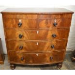 Victorian bow fronted mahogany veneer chest of drawers Ht 116cm L 110cm D 55cm
