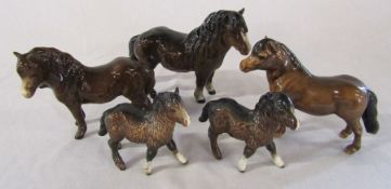 Selection of Beswick ponies inc Shetland (tallest H 14 cm) (foal leg af)