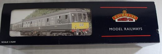 Bachmann Branch-Line boxed OO gauge 32-900A class 108 2 car DMU set BR Green with speed whiskers