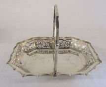 Edwardian silver fruit basket on four bun feet, L 28 cm D 20 cm Sheffield 1915 weight 14.12 ozt