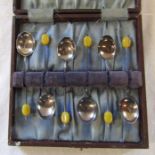 Cased set of silver coffee bean spoons, Birmingham  1932, total weight 1 ozt