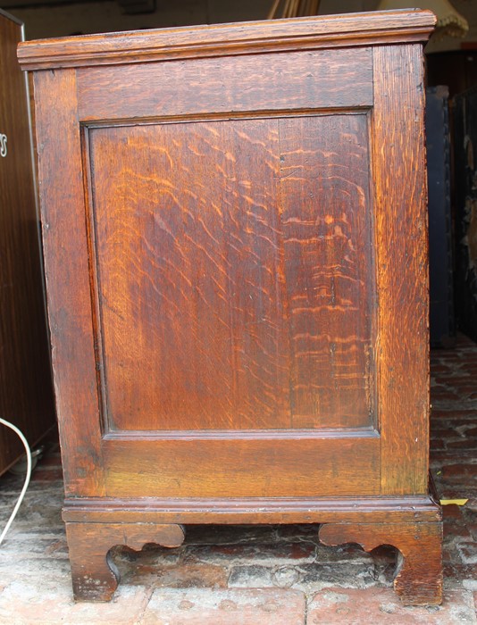 Georgian oak mule chest on bracket feet L 123cm D 55cm Ht 82cm - Image 6 of 18