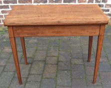 Victorian mahogany fold over gateleg tea table