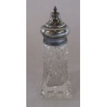 Silver topped cut glass sugar shaker H 17 cm London 1928 (weight of silver 0.60 ozt)
