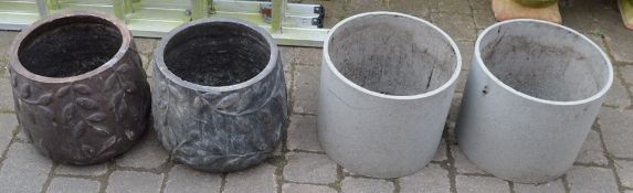 2 pairs of large planters