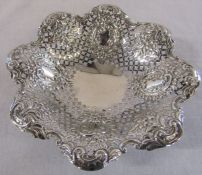 Victorian pierced silver dish Sheffield 1897 D 15 cm weight 3.55 ozt