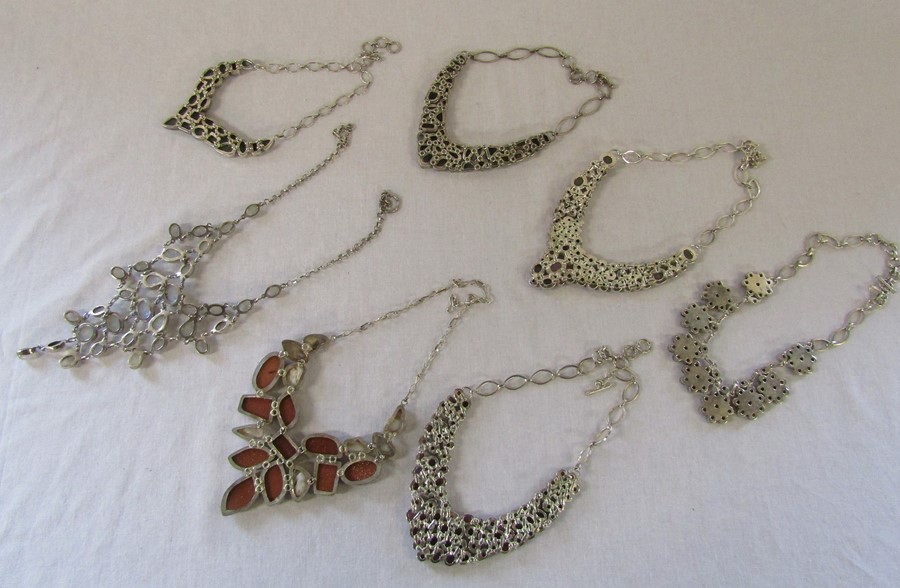 7 silver and gemstone contemporary necklaces, marked 925, total weight 763.8 g / 24.58 ozt - Image 9 of 9