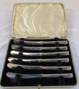 Cased set of silver handled butter knives Sheffield 1928