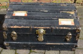 Vintage cabin trunk 77cm by 47cm by 34cm