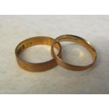 2 9ct gold band rings size K/L and M, 3mm and 4 mm, total weight 3.1 g