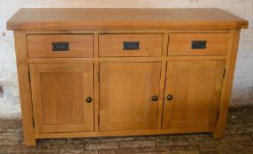 Modern oak sideboard L139cm D 43cm Ht 84cm