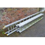 2 extending aluminium ladders