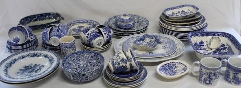 Quantity of blue and white tableware including Spode Italian, Willow Pattern etc. 2 boxes