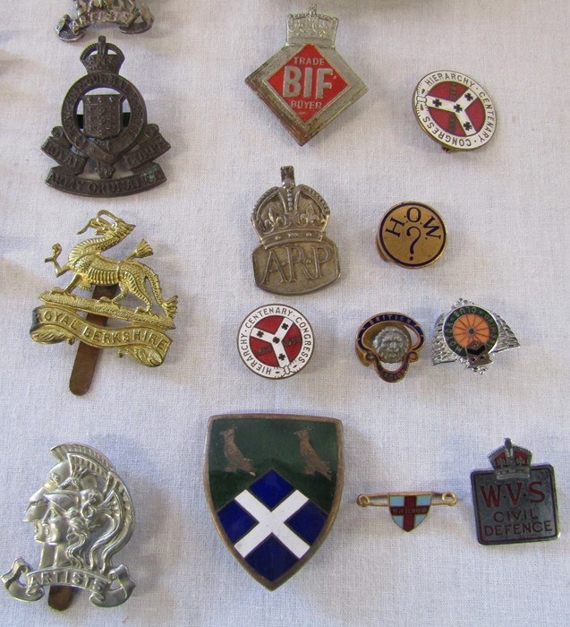 Selection of militaria etc inc buttons, badges inc silver ARP badge, ribbons, dress medals, HRH - Image 4 of 16