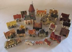 Selection of Putnams heritage houses and cottages etc (25 items)