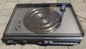 Bang & Olufsen Beocentre 1800 record player & Beocentre 2200 turntable sold for parts (both