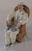 Royal Doulton 'Taking things easy' figurine HN 2680 H 18 cm