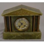 Early 20th century onyx cased mantel clock with gong chime & HAC movement Ht 28cm