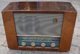 Vintage Pye Fen Man1 radio in a wooden case (untested)