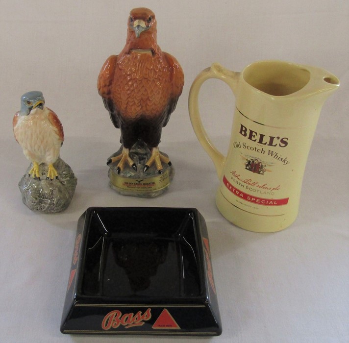 Large 75 cl Golden Eagle decanter containing Beneagles Scotch whisky (full), Kestrel decanter (