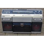 Retro Sharp 1980s VZ-2000E boom box / ghetto blaster with both sides play disc stereo system