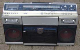 Retro Sharp 1980s VZ-2000E boom box / ghetto blaster with both sides play disc stereo system