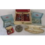 Small selection of costume jewellery inc jewellery box, Lotus pearls, silver rings, brooches, silver