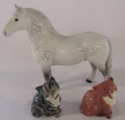 Beswick grey dapple horse H 19 cm and 2 Beswick cats