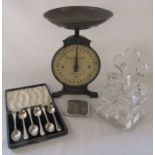 Silver plated and glass condiment set, cased set of silver plated teaspoons, silver cigarette case