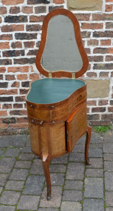 Unusual Continental late 19th / early 20th century inlaid vanity unit / dressing table with lift - Image 4 of 4