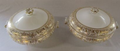 Pair of Wedgwood 'Gold Florentine' tureens (both af) and a pewter plate warmer