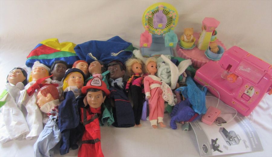 Various vintage toys inc Barbie, glove puppets, Maxzapf doll etc