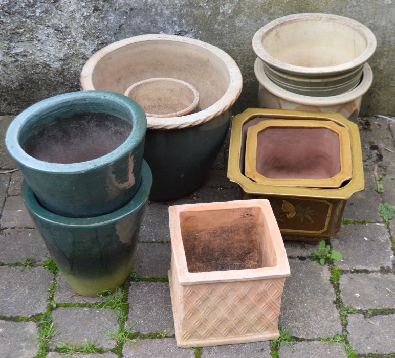 Various planters