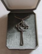 Silver Celtic cross and chain Edinburgh 1977 H 5 cm, weight 6.1 g