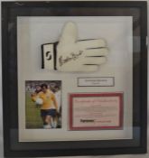 Signed Gordon Banks football goalkeepers glove in a presentation case 56cm by 52cm