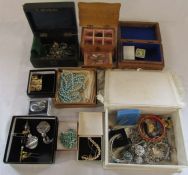 Selection of costume jewellery