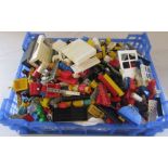 Quantity of vintage Lego etc