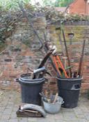 Large quantity of tools, fire grate etc