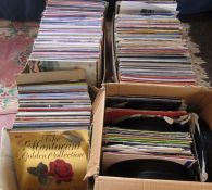 Large quantity of Country & Western, Easy Listening and Classical 33 rpm LPs inc Gene Autry, Jim