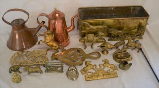 Various items of copper & brass including warming pans, jugs, trivets etc