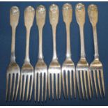 7 fiddle shell pattern silver dessert forks engraved with crest, London 1809,1814,1817 (& 3 others