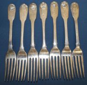 7 fiddle shell pattern silver dessert forks engraved with crest, London 1809,1814,1817 (& 3 others